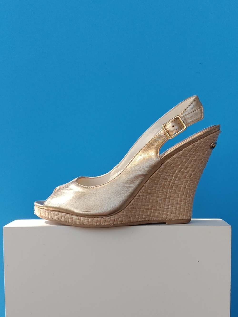 Lilly Pulitzer Gold Peep-Toe Wedge Slingbacks Size 7.5